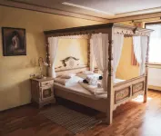 Hétkúti Wellness Hotel فنادق في Fehervarcsurgo