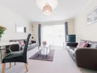 Roomspace Serviced Apartments - Cascades Court Hotels in Wimbledon