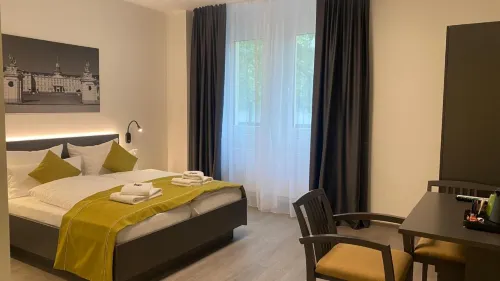 Große Linde Guesthouse Hotels in Stupferich