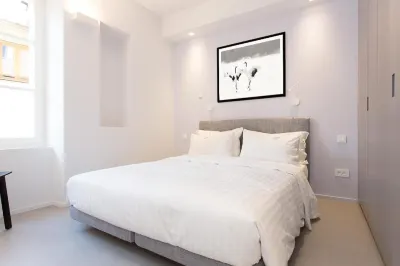 Pure & chic 2beds/2baths in centre! Hotels in Palais des Festivals - Old Port