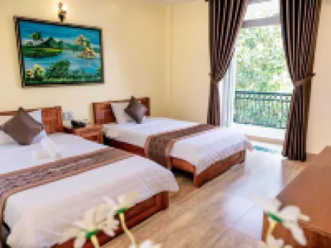 Orchid Riverside Villa Hotels in Vy Da