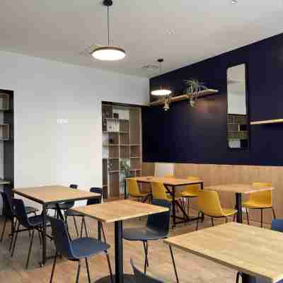 Appart'Hotel Residis Paray Orly Dining/Meeting Rooms