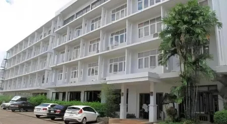 Dusit Hotel