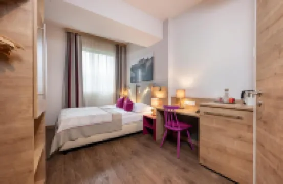 Hotel Junior by Max 70