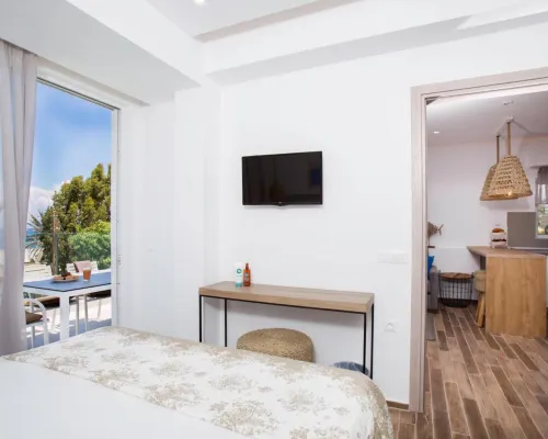 Elenis Philoxenia Hotels in Ixia