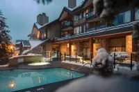 Whistler Village Inn & Suites - Hot Tub