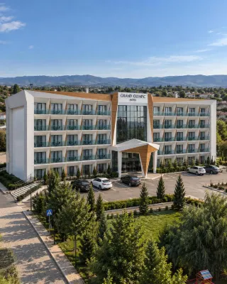 Arena Grand Hotel - parking