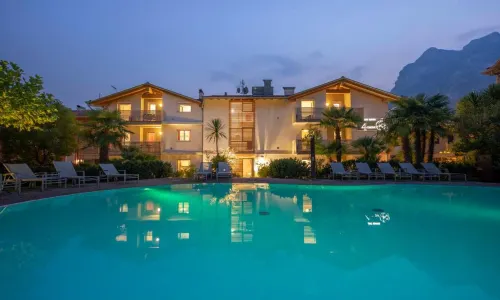 4 Limoni Apartment Resort