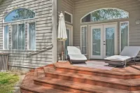 1 Mi to Drinks and Dining Getaway in Grants Pass - مطابخ