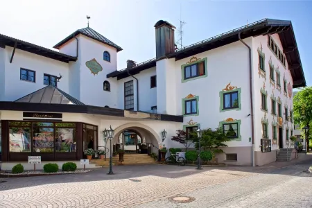Hotel Hirsch