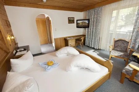 Gasthof- Themen Fruhstuckspension Kristall