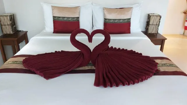 สตูดิโอลักซ์ชัวรี