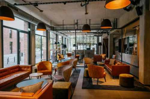 Loom Hotel & Skybar Hotels in SuBen