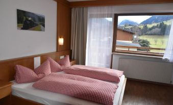 Alphotel Mittersill Incl National Park Sommercard