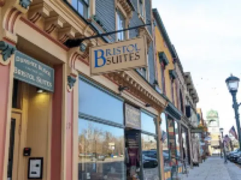 Bristol Suites Hotels in Addison County