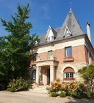 Villa les Iris - Homestays