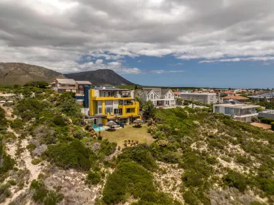 Crayfish Lodge Sea & Country Guest House