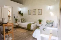 Greenfields Guesthouse & Restaurant Hoteles en Vosloorus