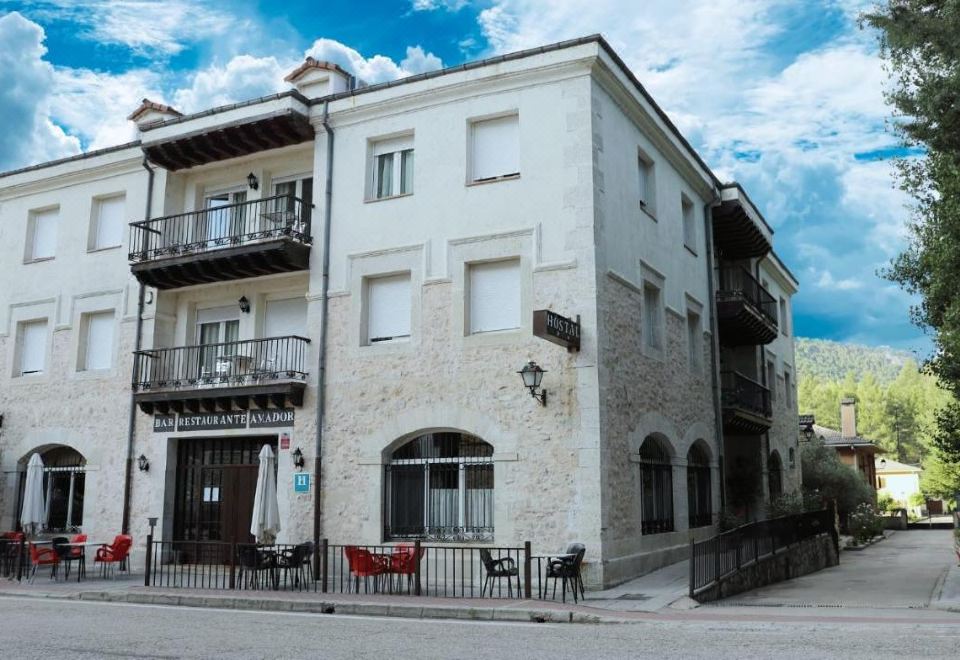 Hostal Altajo - Housity