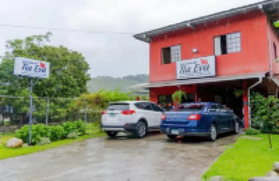 La Casa de TIA Eva Hotel a 