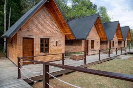 Villaggio Dos Vinhedos Отели в г. Гарибалди