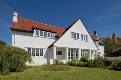 Troon Arts & Crafts Period Home Golf Beach Hotels in 