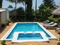 Sprunger Avenue - Tulia Homes - Pools