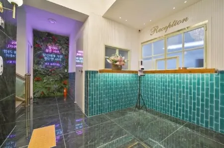 Daegu Seongseo 42Hotel Отели рядом с достопримечательностью «The ARC»