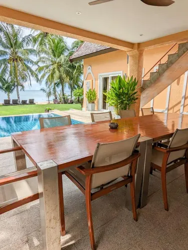 รูปภาพของBeachfront 5-bedroom Villa - by KohChangVillas