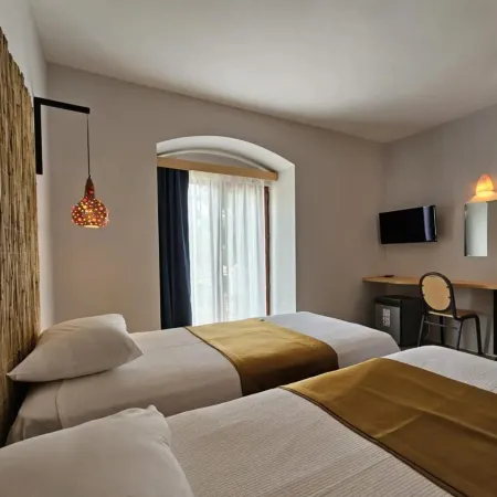 Serpina Hotel