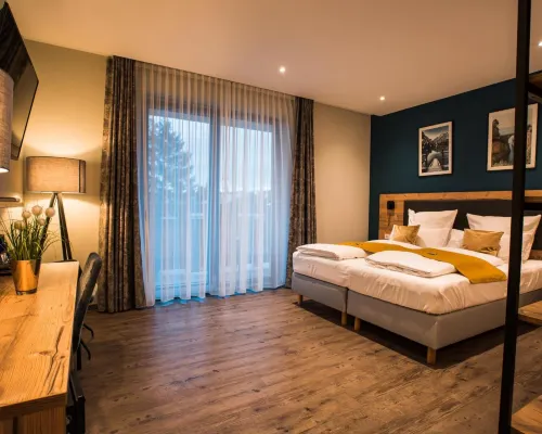 Hotel & Restaurant Rizzelli Superior Hotels in Landkreis Neustadt a.d.Aisch-Bad Windsheim