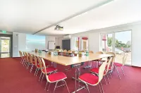 Zur Post Wellness und Sporthotel - Pools