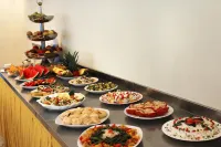 Hotel Royal - breakfast
