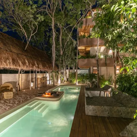 Zereno Boutique Hotel Beach Club Access