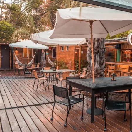 RocaMar Hostel Boutique Отели рядом с достопримечательностью «Пляж Манса»