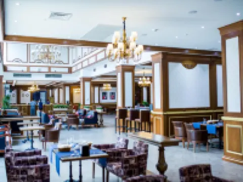 Aidana Plaza Hotel 奇姆肯特酒店