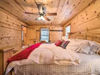 Hot Tub: 'Little Bear's Pond' Broken Bow Cabin Hotels in Broken Bow
