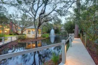 The Grey Owl Inn Hotels in Saint Simons Island
