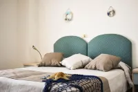 Hotel Embassy