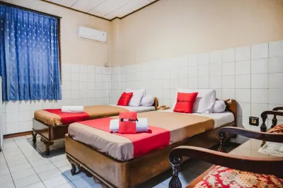 RedDoorz @ Ungaran Hotel dekat River Rock Banyumeneng