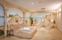 Wellnesshotel Waldruh Hotels in Oberammergau