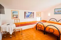 Palazzo della Marra B&B