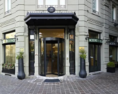 ホテル モデルノ パヴィーアのホテル