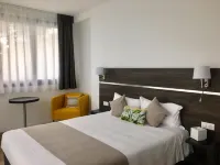 Appart' Hotel la Girafe Marseille Est - Porte d'Aubagne Hotels in La Penne-sur-Huveaune