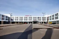 Hampton by Hilton Munich Airport South - Parking