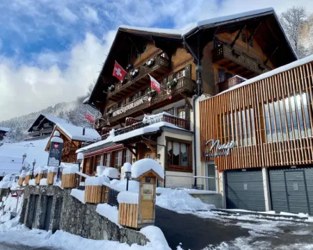 Lifestyle Rooms & Suites by Beau-Séjour Hotels in Champery