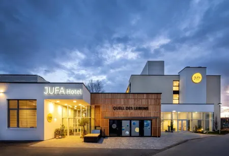 Jufa Hotel - Inkl 4h Thermeneintritt in Parktherme