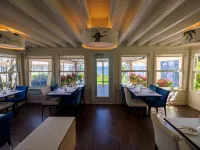Hotel les Trois Soeurs Hotels in Perce