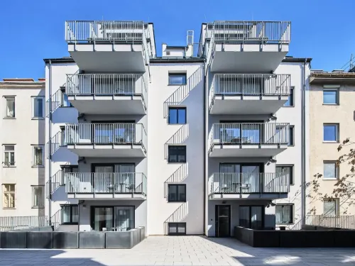 Spacious Apartments Next to Puplic Transport U1 Direct Connection to Citycenter - MyFavorit Hotel a Leopoldsdorf bei Wien