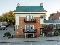 River Sirens Hotel-Contactless Check in Hotel Hotels in Washington